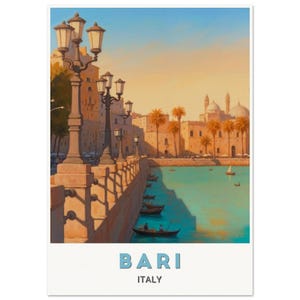 Poster Bari: Italienische Stadtansicht mit historischer Architektur an der beleuchteten Uferstraße als Kunstdruck