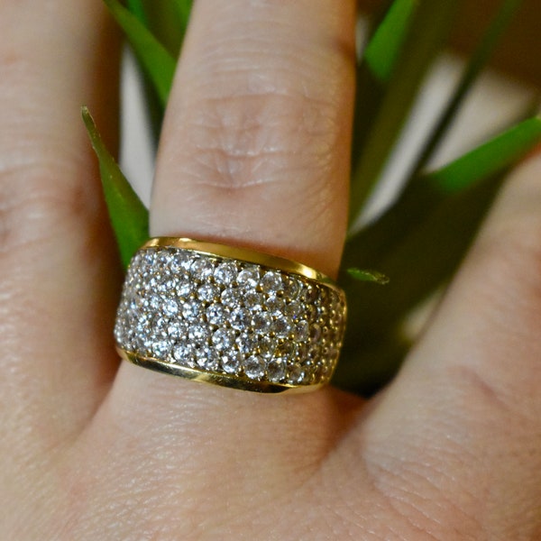Sparkling 5 row CZ ring, 14k Yellow Gold, size 8.5