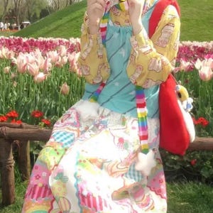 Kawaii Patchwork Skirt – Japanese Fairy Kei Pastel Midi Skirt with Dessert Bears and Retro Doll Print for Harajuku or Otome Kei Fashion