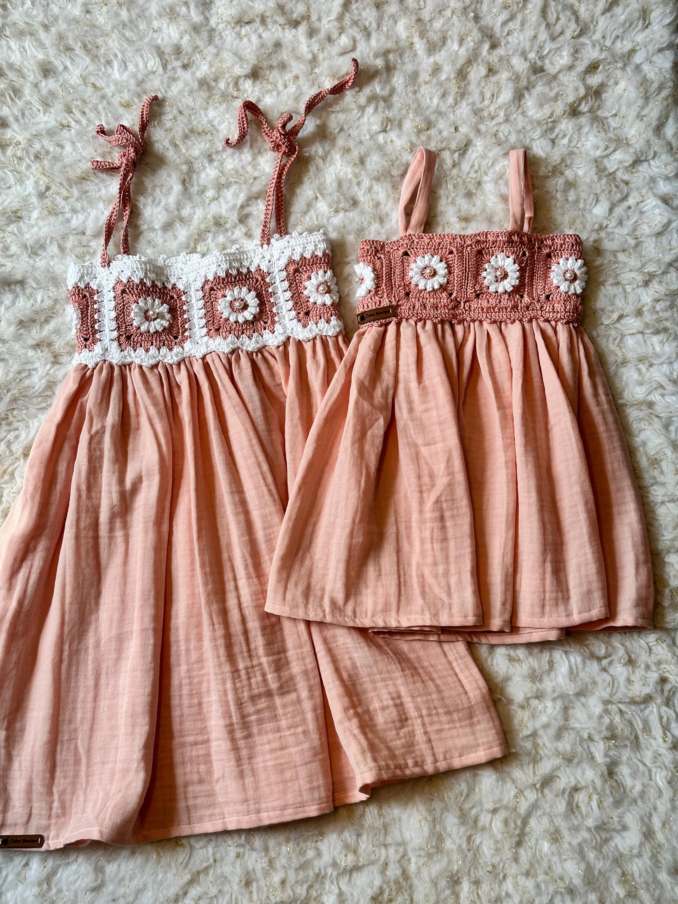 Lot De 3 Robes Tricotées Faites Main - Occasion - Bon état