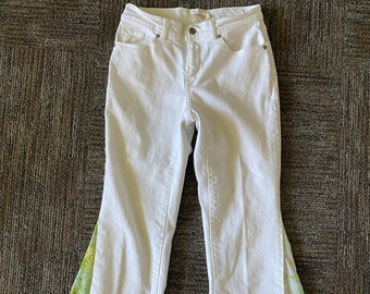 Jean évasé fleuri (Levi's) Taille 27