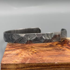 Hand Forged Damascus Steel Bangle: Hammered Viking Cuff Bracelet