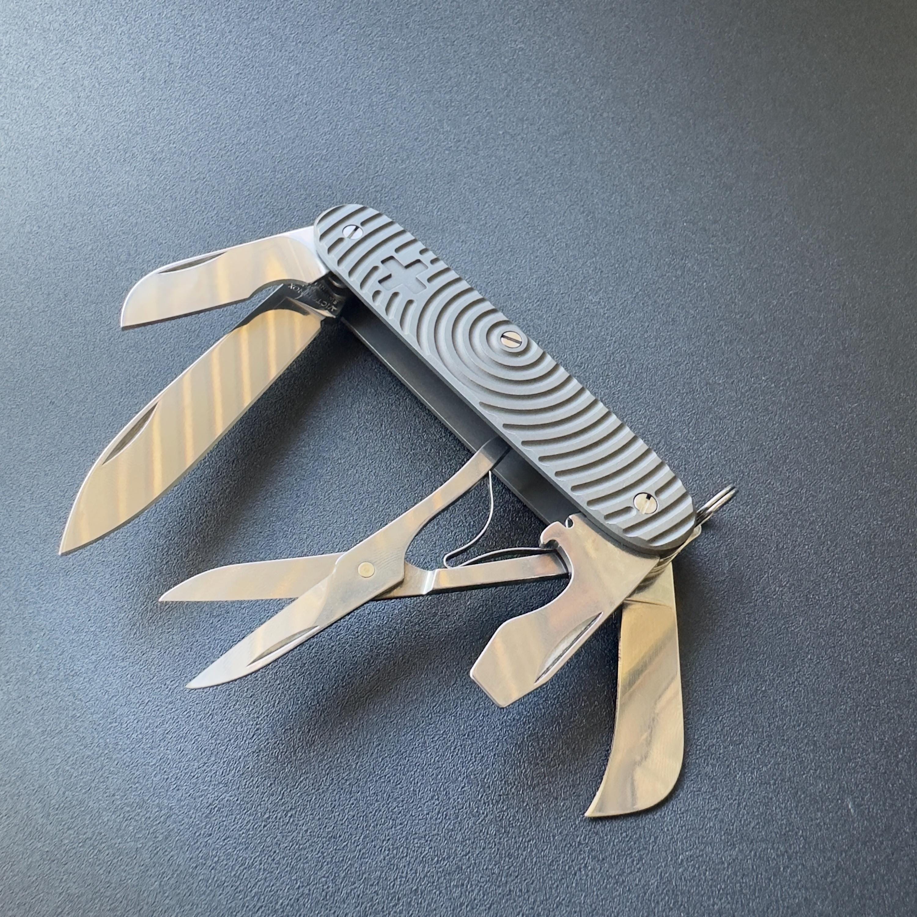 Custom victorinox - Etsy 日本