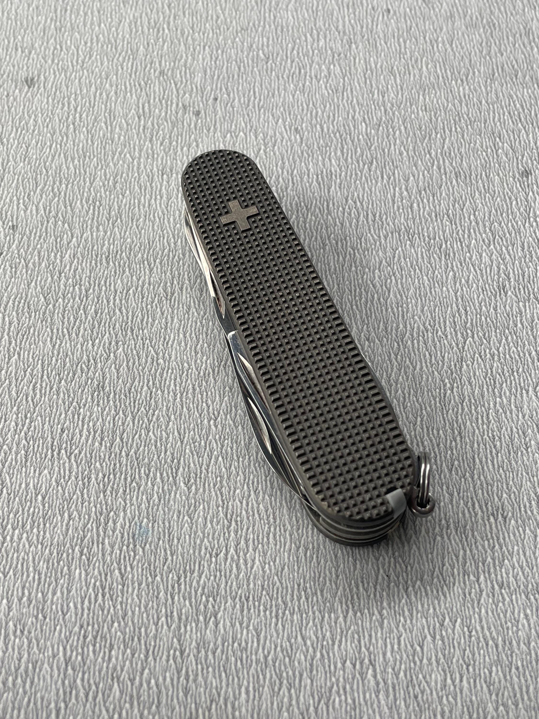 ◻️新品 PDW × VICTORINOX 58mm Topoチタンスケール