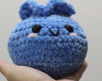 Amigurumi Blueberry Cutie: Plushie Keychain for Stress Relief - Adorable Kawaii Gift Idea