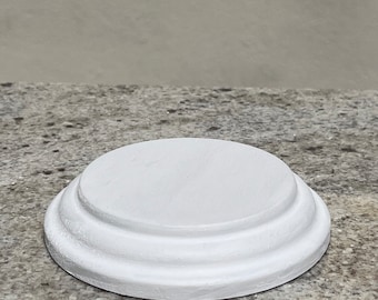 White round pine wood display base with felt bottom |  9.5cm diameter | white display plinth | circular model display base | figurine stand