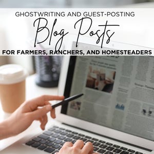 Könnte beinhalten: Ein Laptop zeigt eine Webseite mit Text und Bildern. Ein schwarzer Stift zeigt auf den Bildschirm. Der Text auf dem Bildschirm lautet "Strategic Planning". Das Bild enthält auch den Text "GHOSTWRITING AND GUEST-POSTING Blog Posts FOR FARMERS, RANCHERS, AND HOMESTEADERS".