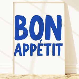 Bon Appétit キッチンウォールアート ブルー フランス語の名言 印刷可能 かわいいキッチンデコレーション デジタルダウンロード パリのキッチンプリント ダイニングルームアート