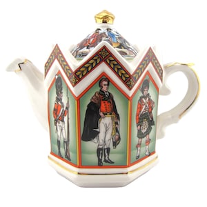 Sadler Vintage Teapot: Battle of Waterloo, Duke of Wellington, Made in England