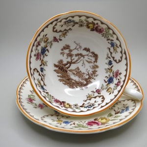 Royal Doulton Beaufort Teacup and Saucer: Vintage Bone China