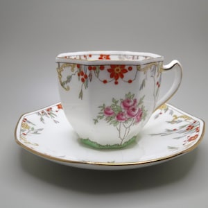 Royal Doulton Vintage Teacup and Saucer: English China, Floral Octagon