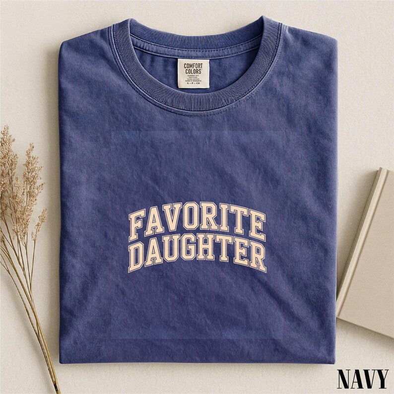 Koszulka dla ulubionej córki, Świetna koszulka dla córki, Zabawna koszulka dla córki, Koszulka vintage dla córki, Prezent dla córki, Prezent urodzinowy dla córki zdjęcie 4
