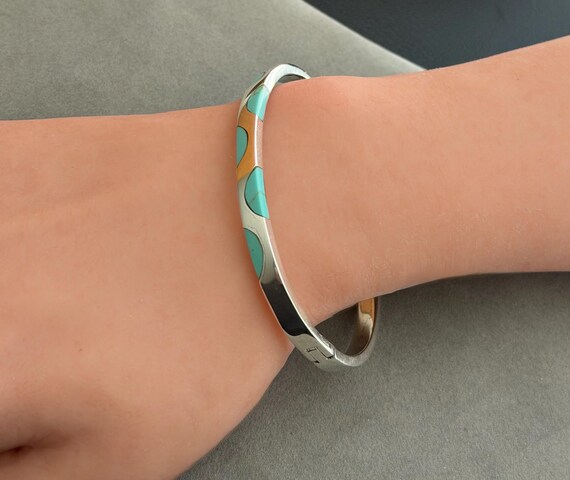 Taxco Inlaid Turquoise Sterling Silver Hinged Bangle 6-1/2" Squared Edges View 4