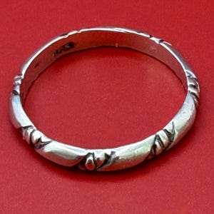Shube Textured Cable Band Stackable Sterling Silver Ring