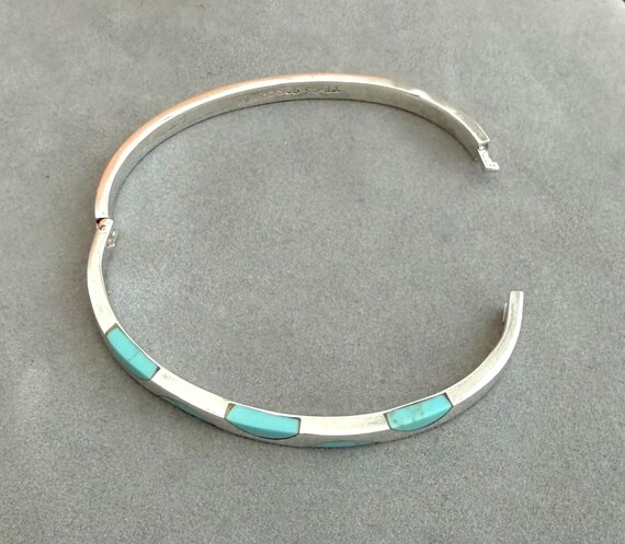 Taxco Inlaid Turquoise Sterling Silver Hinged Bangle 6-1/2" Squared Edges
