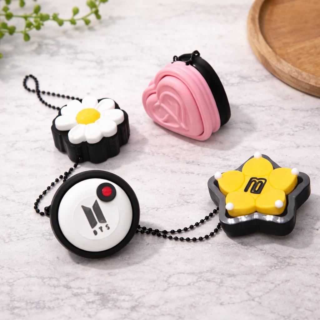 Cute K-pop Fidget Clicker Keychain | BTS, BLACKPINK, BIGBANG