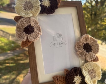 Handmade Autumn Crochet Flower Photo Frame | Autumn Floral Home Decor (5x7")