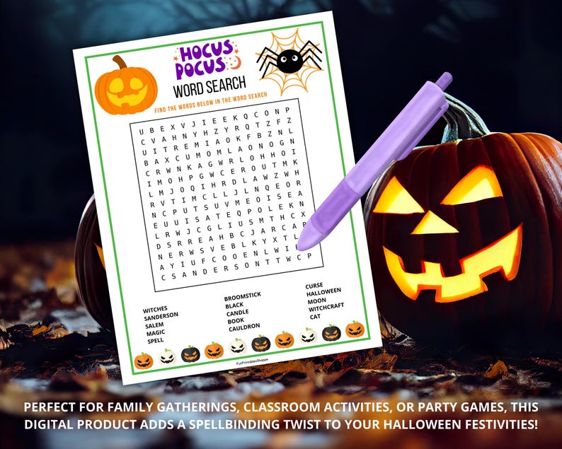 Op de afbeelding: Een Halloween-woordzoekpuzzel met de woorden "Hocus Pocus" bovenaan. De puzzel staat op een witte achtergrond met een groene rand. Een paarse pen ligt op de puzzel. Twee uitgesneden pompoenen staan op de achtergrond.