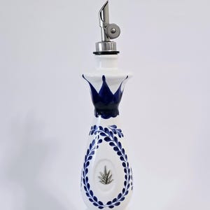 Dispensador para aceite Oliva y mas,botella de Clase Azul 750ml Pintado a Mano Nuevo Estilo,logo Agave & flower