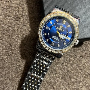 Silver Blue Jewel Style Men’s Watch