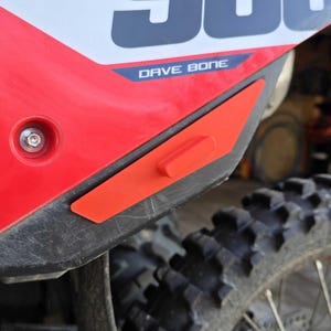 Honda CRF250R/450R Airbox Plug for Washing