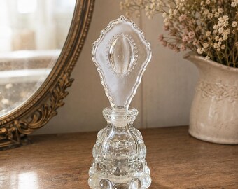 Vintage Perfume Bottle with Matching Tray | Elegant Vanity Décor | L E Smith Crystal Perfume Bottle | 7 Inch Tall