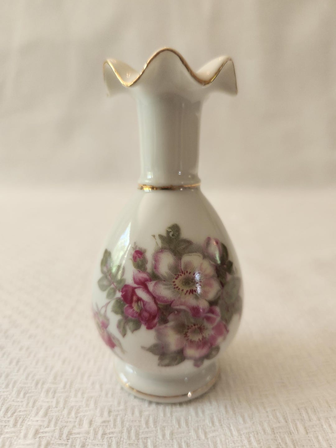 Small Porcelain Vintage Bud Vase With Wild Roses and Ruffled Edge With ...