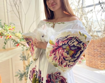 Ukrainian Embroidered Dress White, Floral Vyshyvanka Linen Dress, Boho Folk Ethnic Style Dress