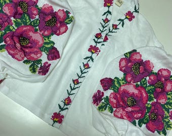 Weiß Ukrainische Vyshyvanka Leinenbluse, Boho Top mit Blumenmuster, ethnisches Stickerei Shirt für Frauen