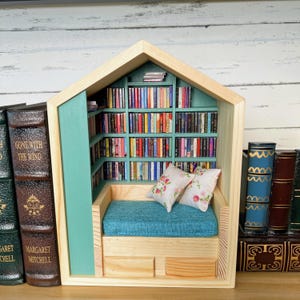 DIY Anxiety Bookshelf Selected-Book Lover Gift anxiolytic-miniature model bookshelves Study Decoration