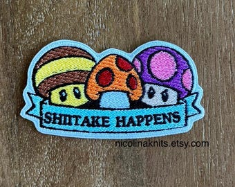 シイタケは起こる 刺繍ワッペン