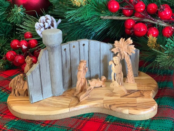 Grande Presepe Intagliato A Mano In Legno D'ulivo Di Betlemme, Set Completo Con 13 Figure E Stalla