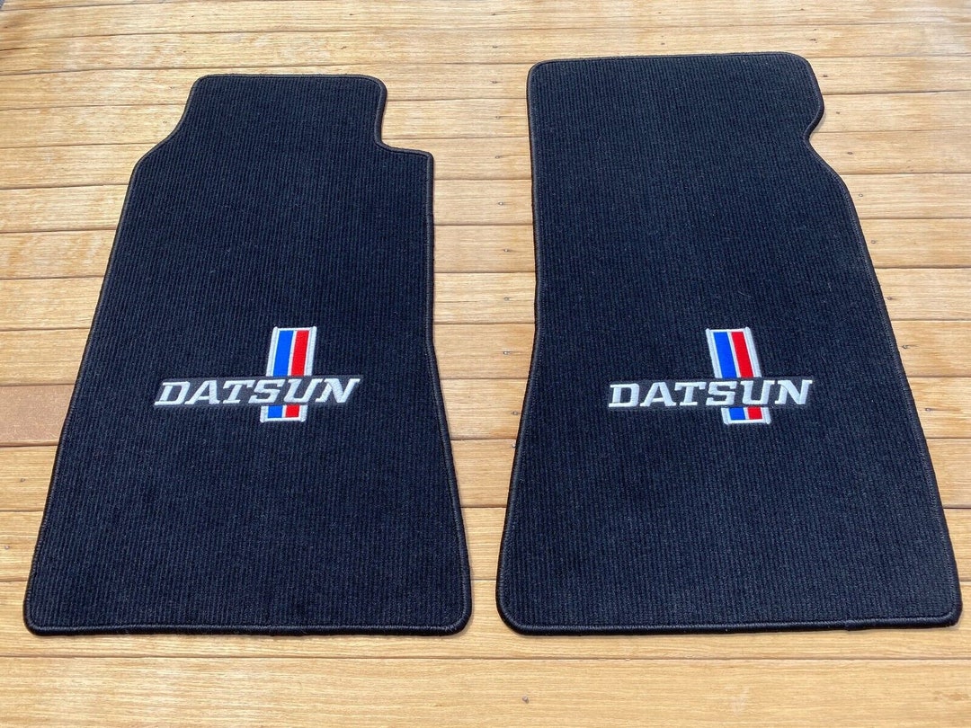 Pair Of Black Velour Floor Mats For Datsun 280ZX 1979-1983 - Front