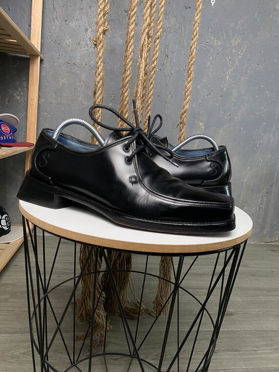 Oliver sweeney sizing clearance