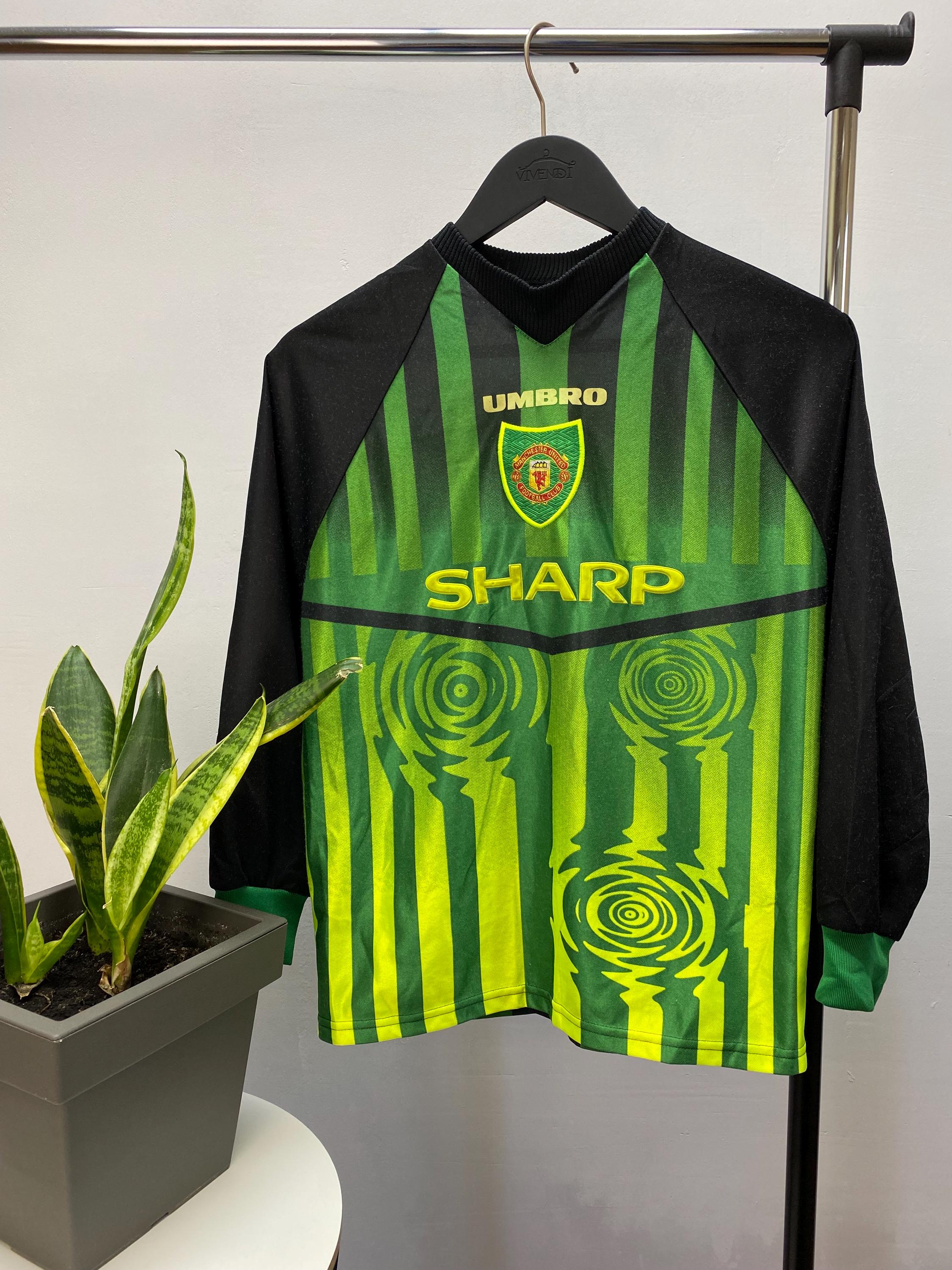 【UMBRO】 SCR X UMBRO Graphic Long Sleeve Jersey Green UUM165209U_UIV___UMBRO_F.jpg?