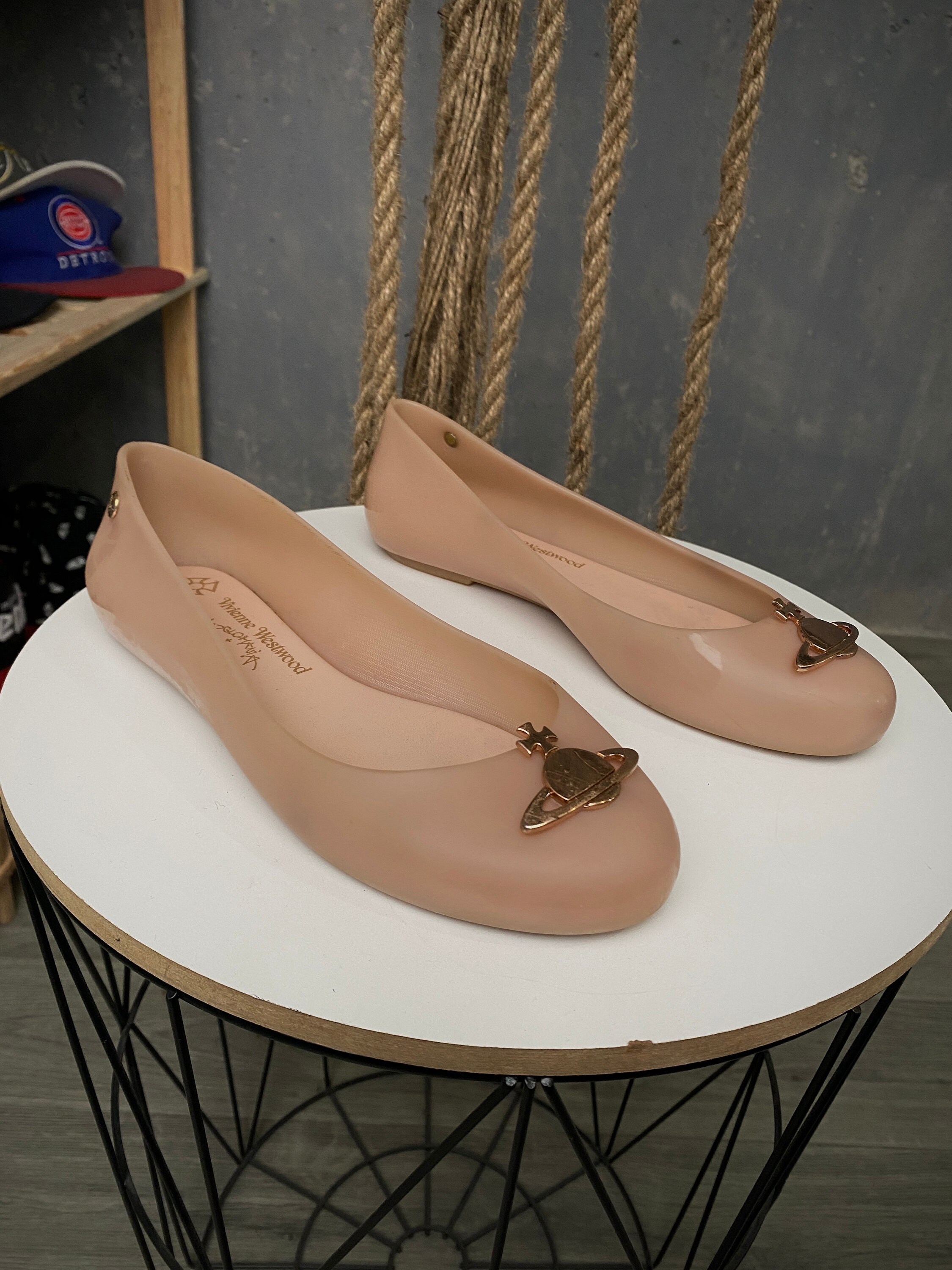 Melissa Vivienne Westwood - Etsy Melissa Vivienne Westwood - Etsy