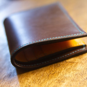Portafoglio uomo in pelle con 6 slot per carte di credito, slot per banconote, chiusura a scatto