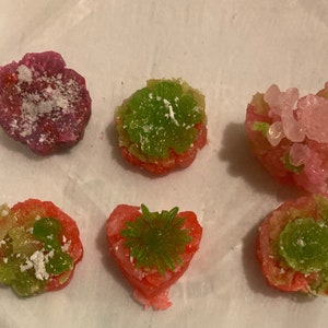 Edible Crystal Candy Clusters.  Candy  Kohakutou Sample Box 8 mini bite size clusters and gems,  ASMR Crunchy Sample pack