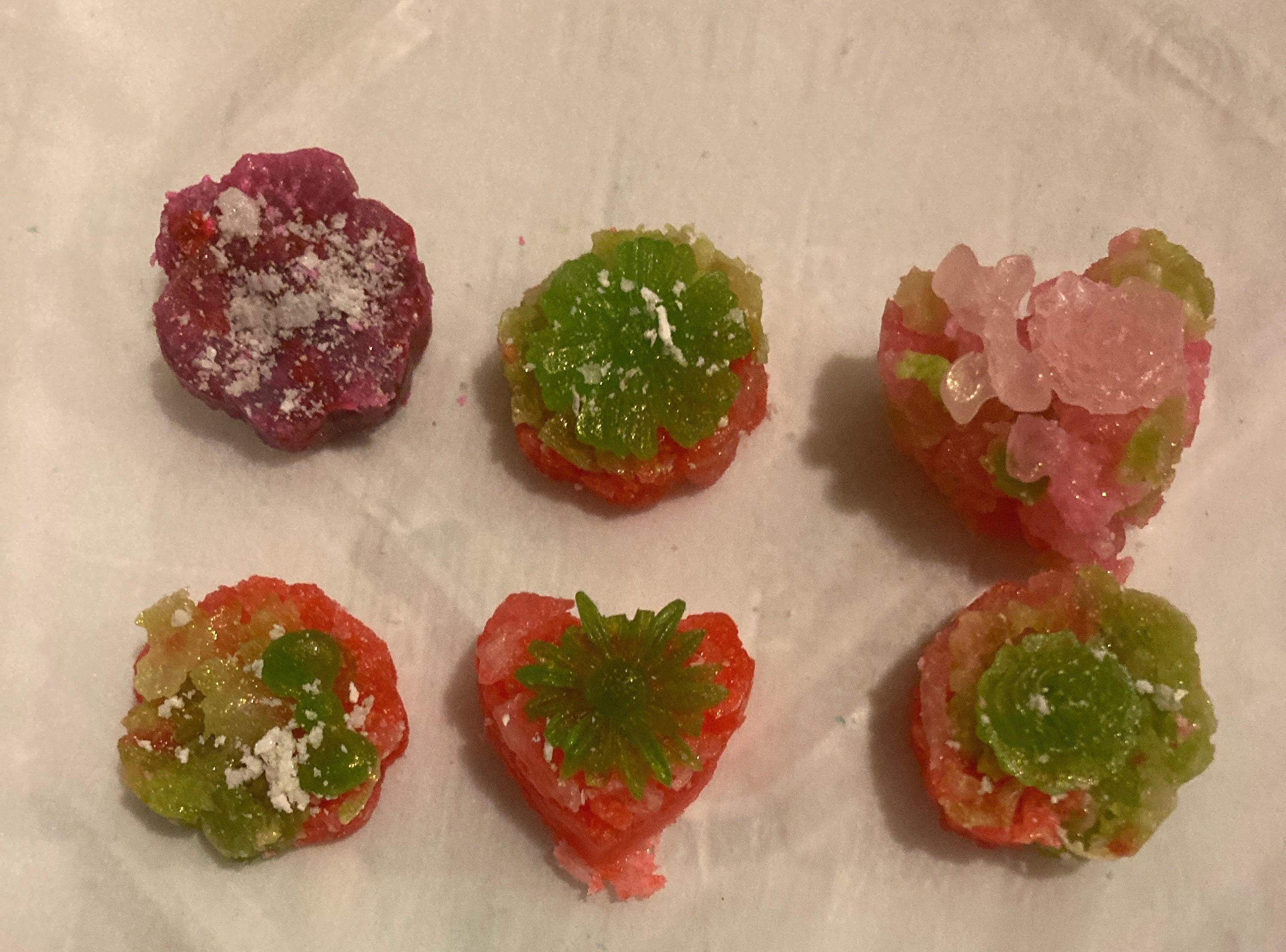 Grappes de cristaux comestibles, bonbons Kohakutou, bonbons en cristal,  gemme comestible, bijoux comestibles, bonbons ASMR, bonbons végétaliens  sans gluten faits à la main -  France