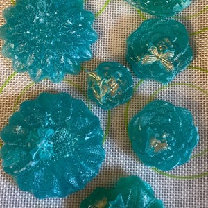 Bonbons comestibles en cristal Kohakutou de 14 pièces dans une boîte de 12 saveurs. Bonbons croquants ASMR (12 oz) (3/4 de livre). + 2 oz offerts avec votre commande !!