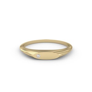 14K Solid Gold Signet Ring with Round cut diamond ,Pinky Ring for Women in Rose Gold and White Gold