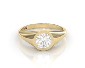 Lab Grown 1 Carat Diamond Signet Ring: 14K/18K Gold Statement Ring