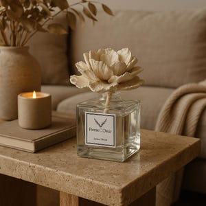 Luxurious Room Fragrance Diffuser | Various Fragrances - 200ml - Transparent Bottle - White Rose Blossom