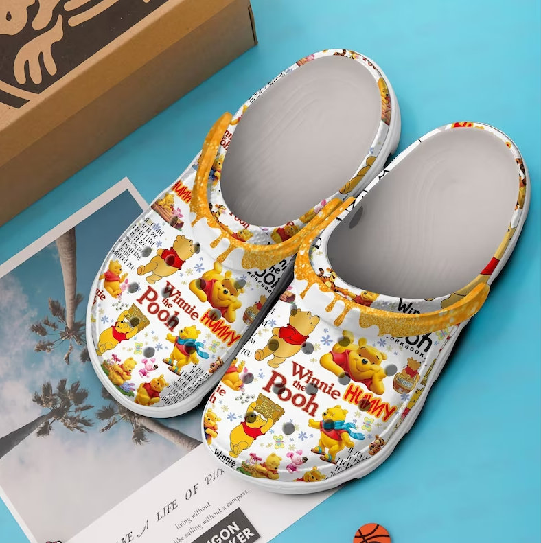 Winnie The Pooh Cartoon Shoes,Custom Pooh Summer Clogs