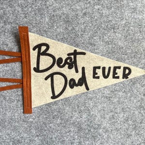Birthday Best Dad Gift, New Dad gift, Personalized fathers day Gifts for dad, Felt Custom Pennant Flag First Father's Day Gifts Gift for dad