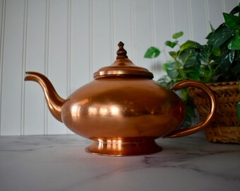 Vintage Aladdin Style Copper Plated Teapot, Decorative Teapot, Copper Kitchen Decor