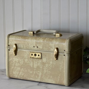 Vintage Shwayder Bros. Samsonite Streamlite Train Case - Marbled Beige, Travel Case, Toiletry Case, Makeup Case