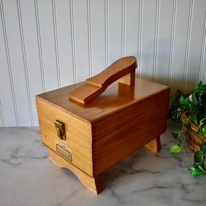 Vintage Griffin Shinemaster Wooden Shoe Shine Box with Dovetail Joints and Shoe Brush, Shoe Shine Valet