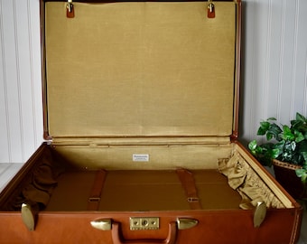 Large Vintage 26x20x9 Caramel Brown Samsonite Streamline Suitcase, Shwayder Bros. Luggage