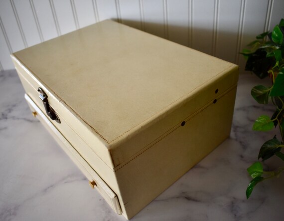 Vintage Mid-Century 3-Tiered Jewelry Box, Retro J… - image 8